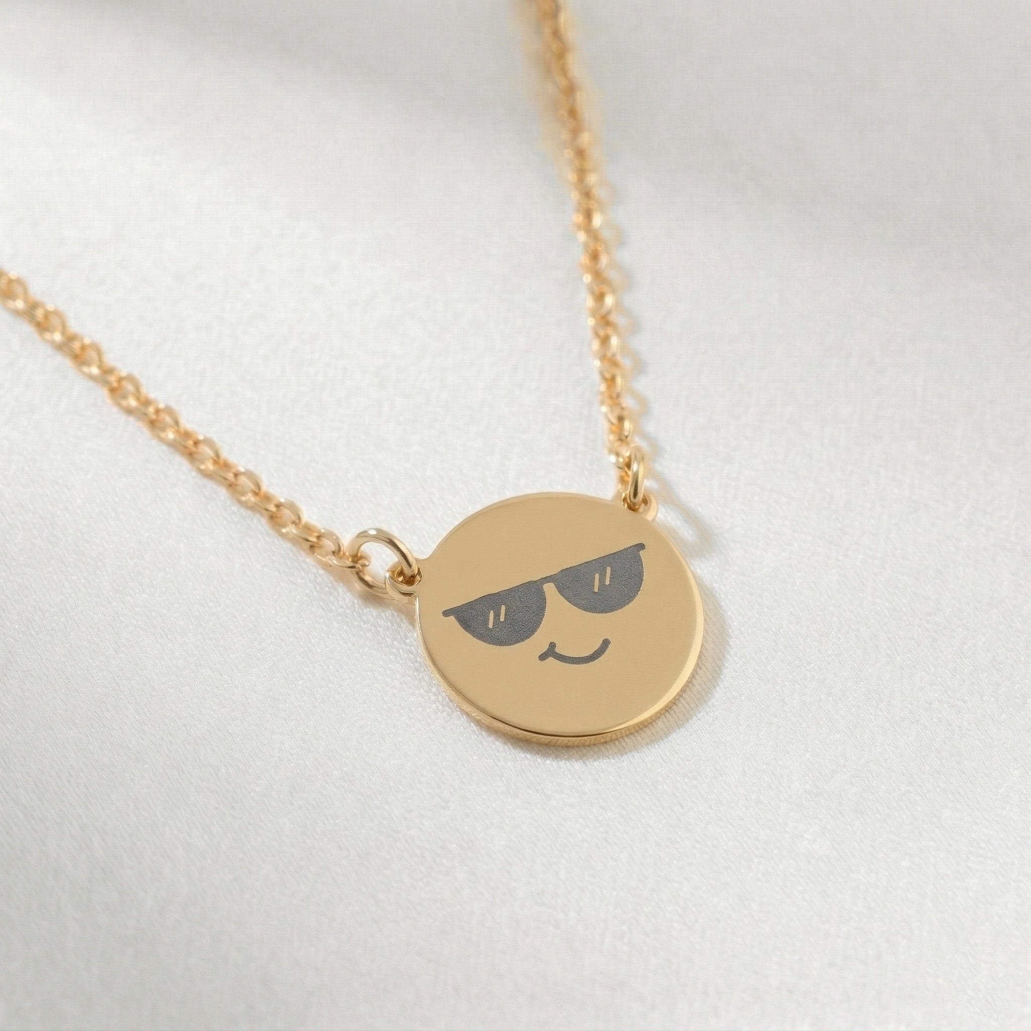 sunglasses smile necklace.
