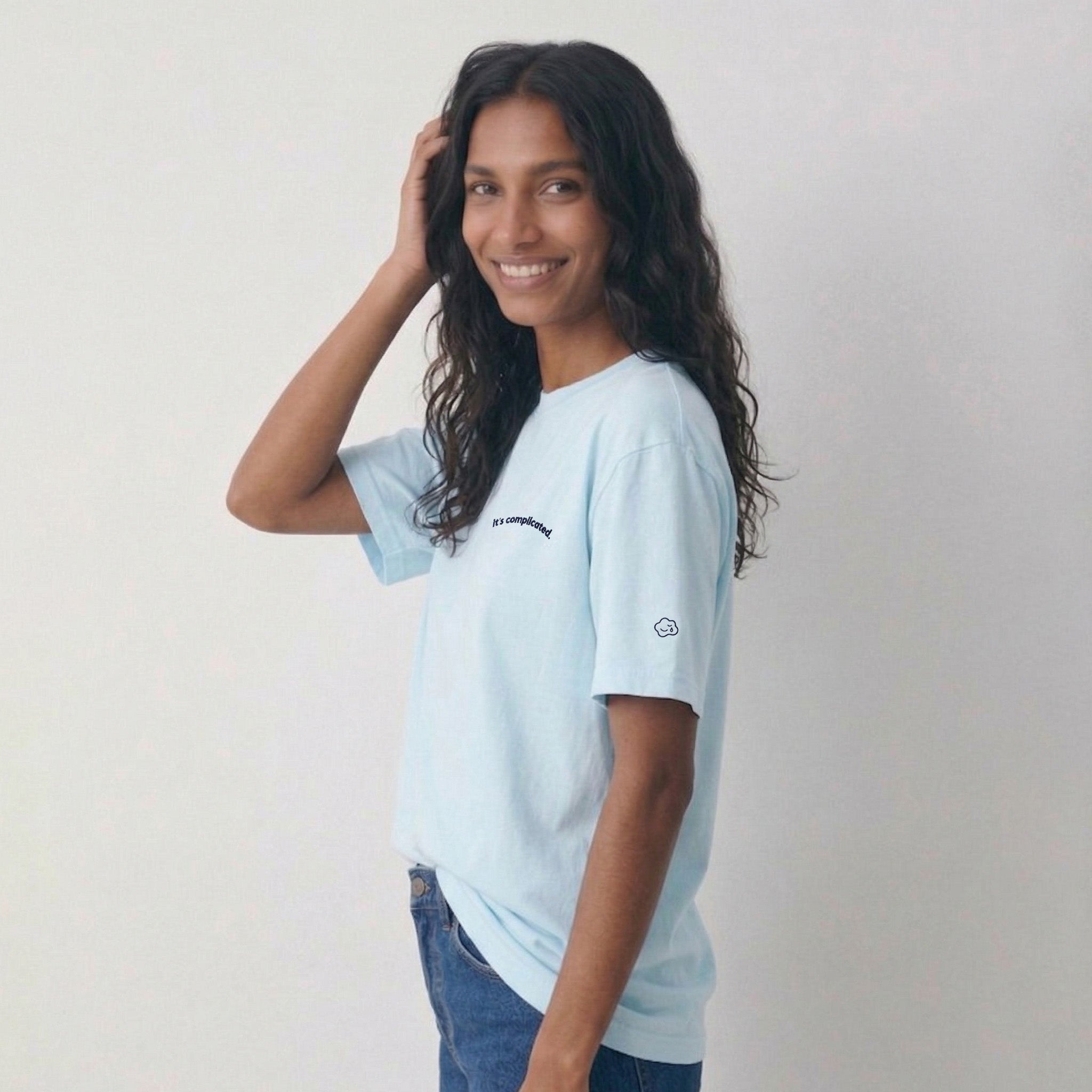 it's complicated. classic tee.
